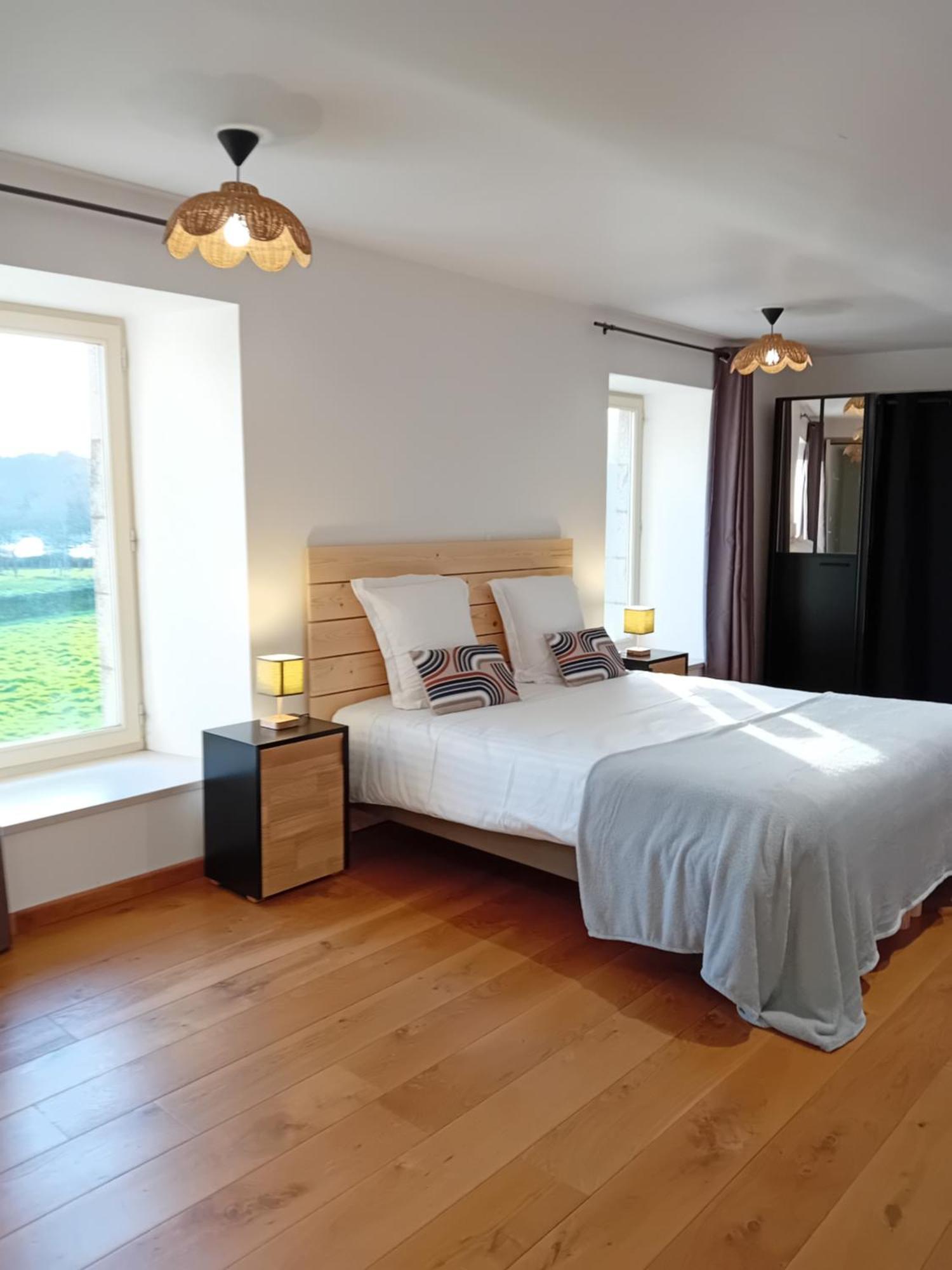 Bed and Breakfast Domaine De Kerbillec Theix Esterno foto