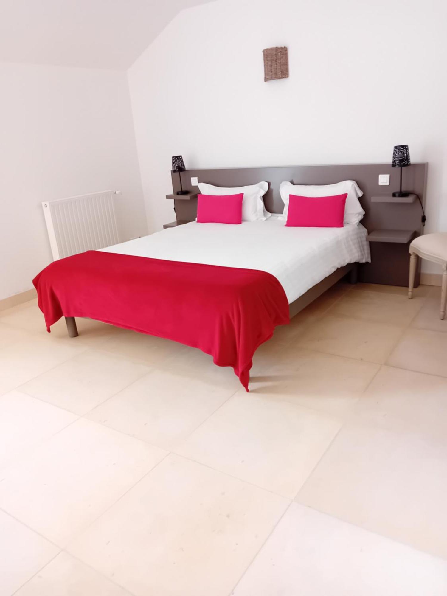 Bed and Breakfast Domaine De Kerbillec Theix Esterno foto